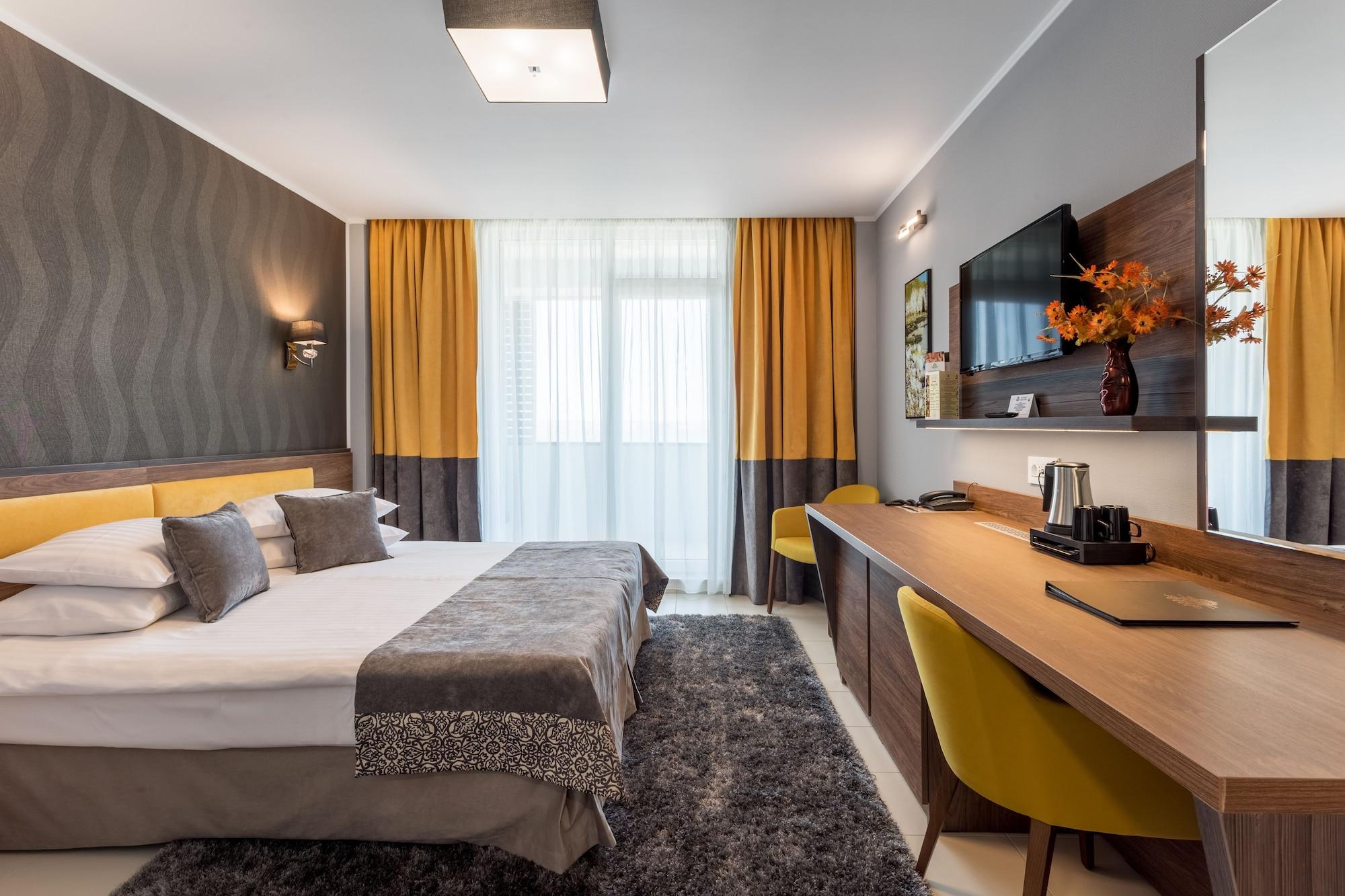 Splendid Conference & Spa Hotel - Adults Only มามายา ภายนอก รูปภาพ